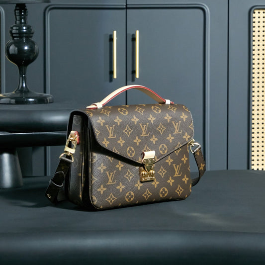 Mørkebrun 2-i-1 tophåndtag & Crossbody-taske 010