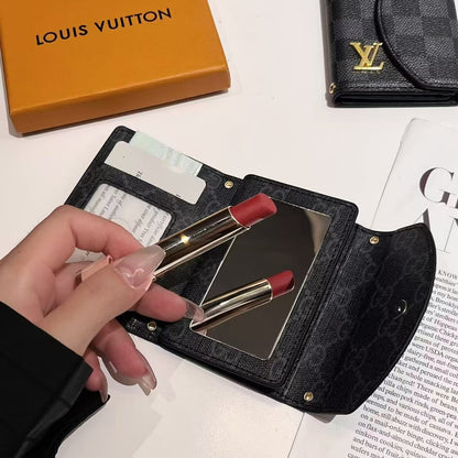 Роскошная коллекция компактных визитниц в стиле Monogram