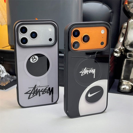 Custodia per iPhone Streetwear x MagSafe “Street Icon Edition”.