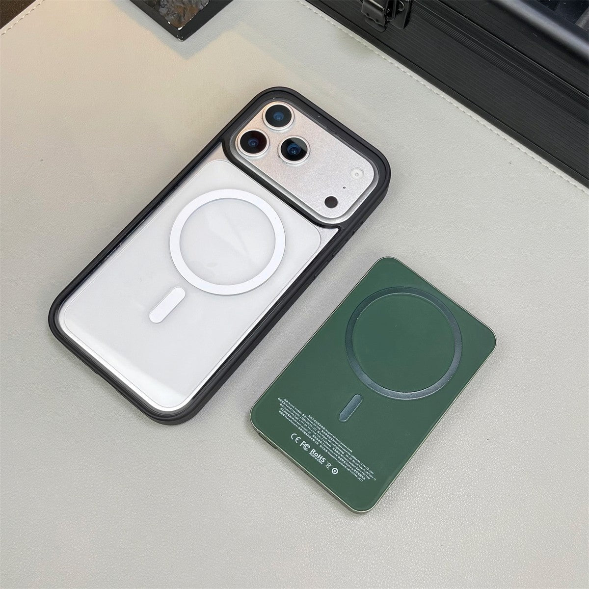 حافظة iPhone بتصميم قلب x MagSafe