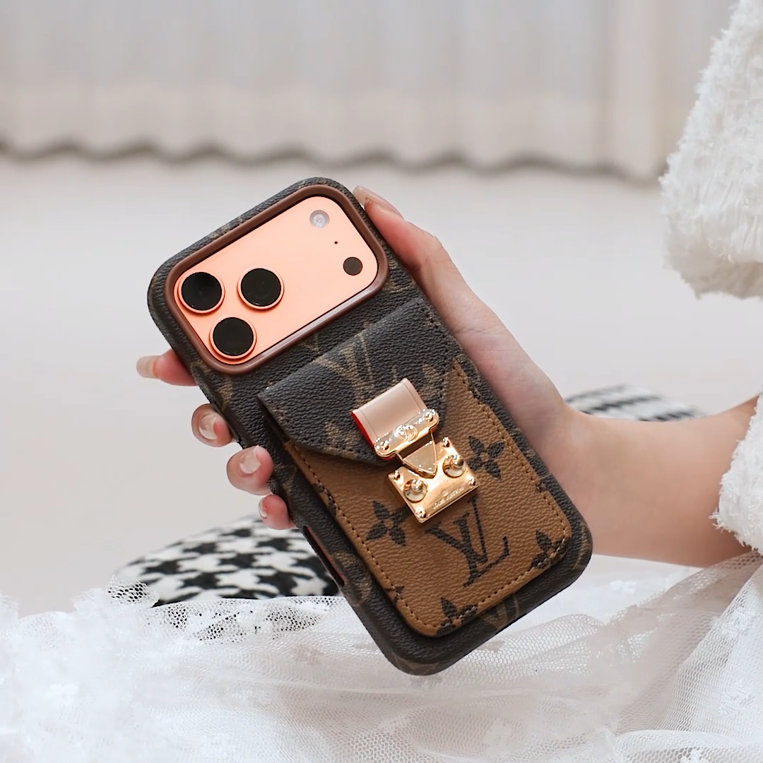 Custodia per iPhone con tasca per carte in pelle di ispirazione lussuosa
