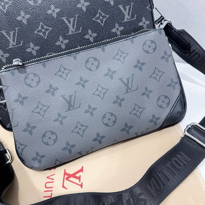 （Buy 3, pay for 2）Classic Monogram Trio Messenger Bag - A Fashion Must-Have 011