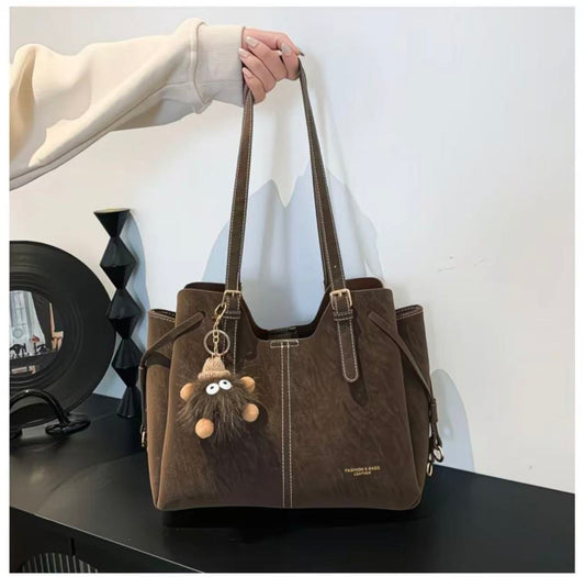 Fashionable Minimalist Vintage Commuter Bag