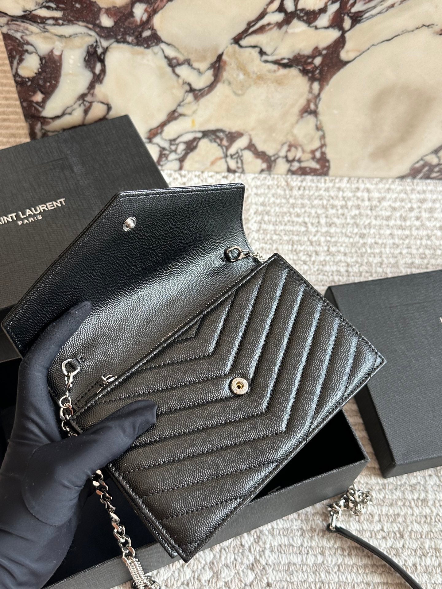 Matte Black Quilted Metal Logo Chain Bag 025
