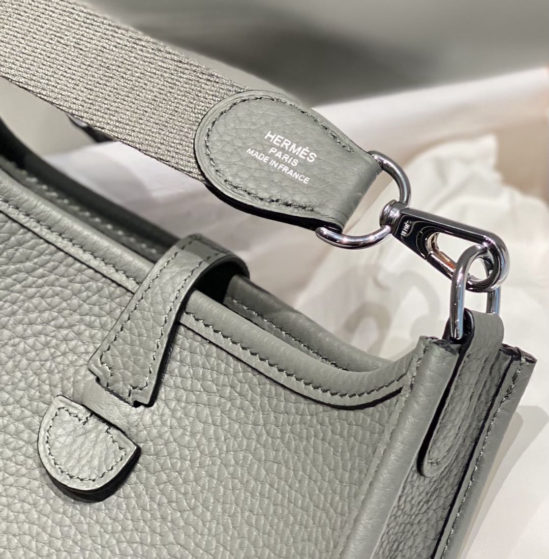 Cutout Detail Crossbody Bag