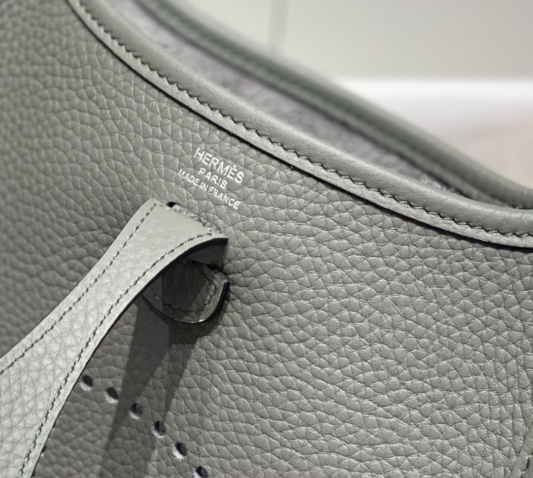 Cutout Detail Crossbody Bag