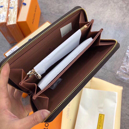 Luxury Wallet/Zipper style