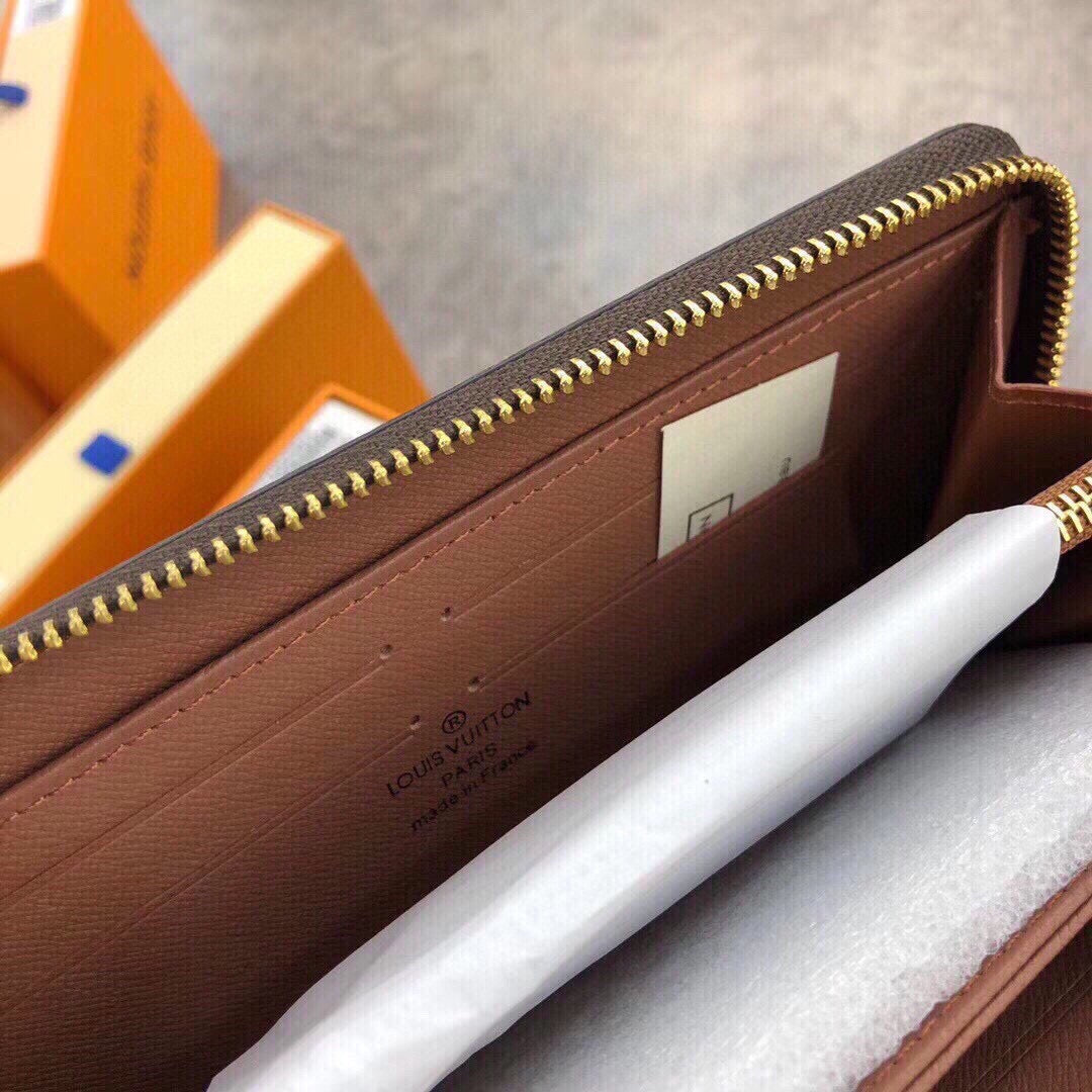 Luxury Wallet/Zipper style