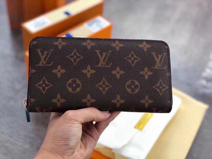 Luxury Wallet/Zipper style