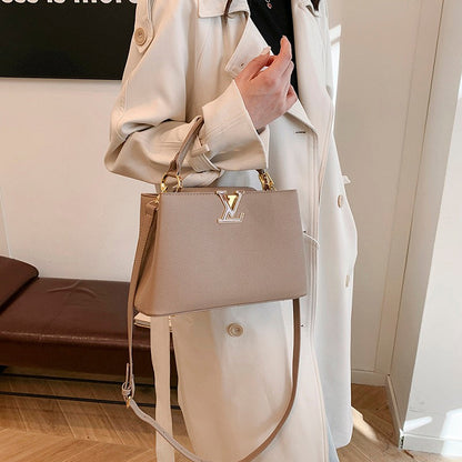 Trendy stylish temperament bag