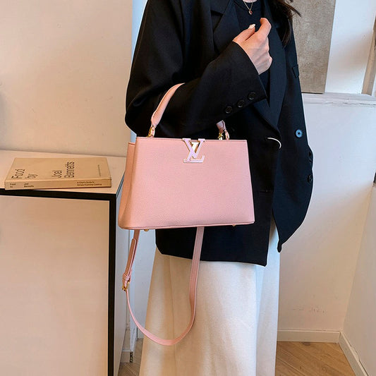 Trendy stylish temperament bag