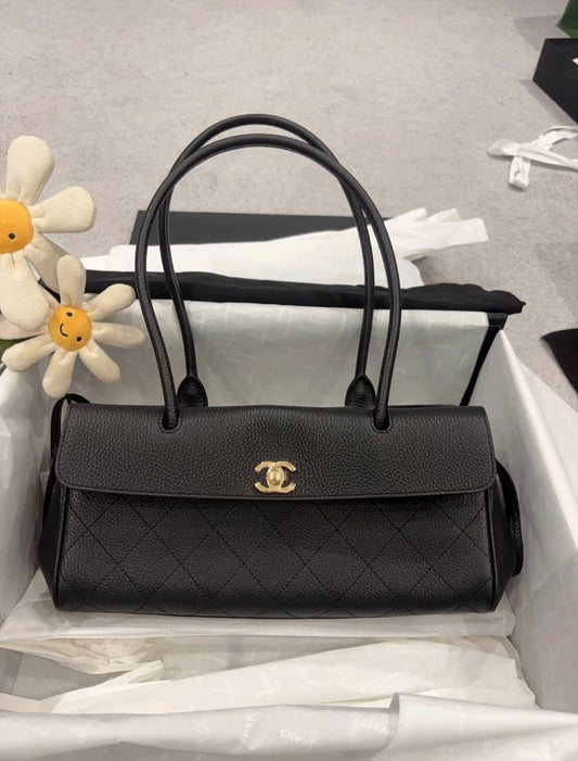 Light Luxury Litchi Grain Leather Quilted Shoulder & Handbag