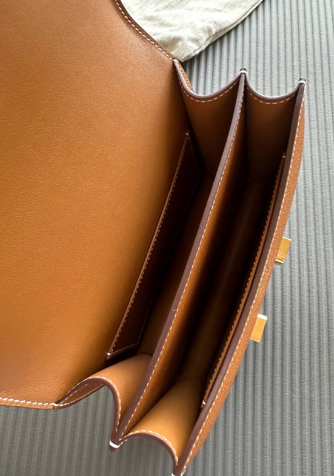 Luxury Top-Grain Leather H Lock Constance Crossbody Shoulder Bag