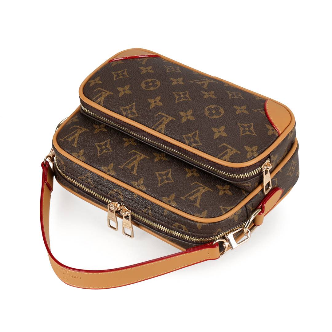 It-Girl Multi-Pocket Camera Bag, Matches Every