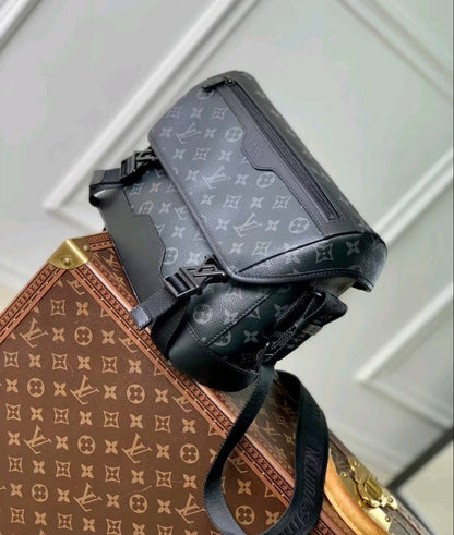 Dark Tone Luxury Leather Messenger Bag