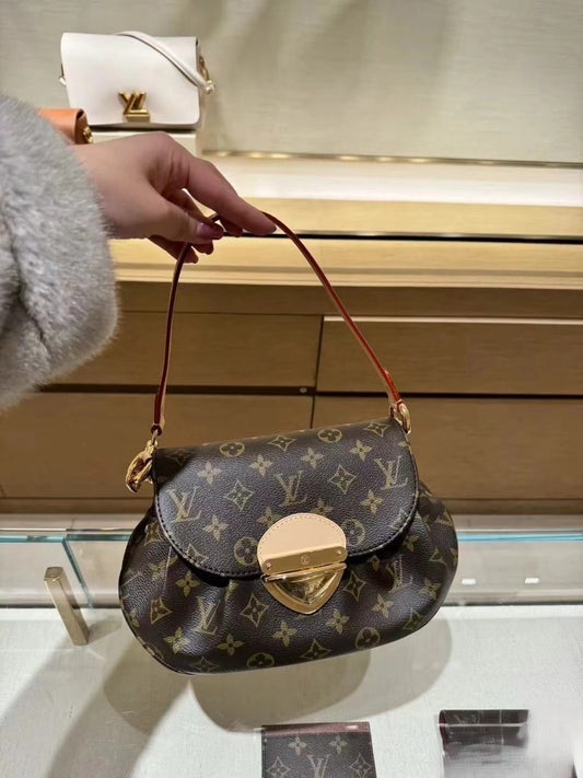 Vintage Print Gold-Lock Flap Saddle Bag