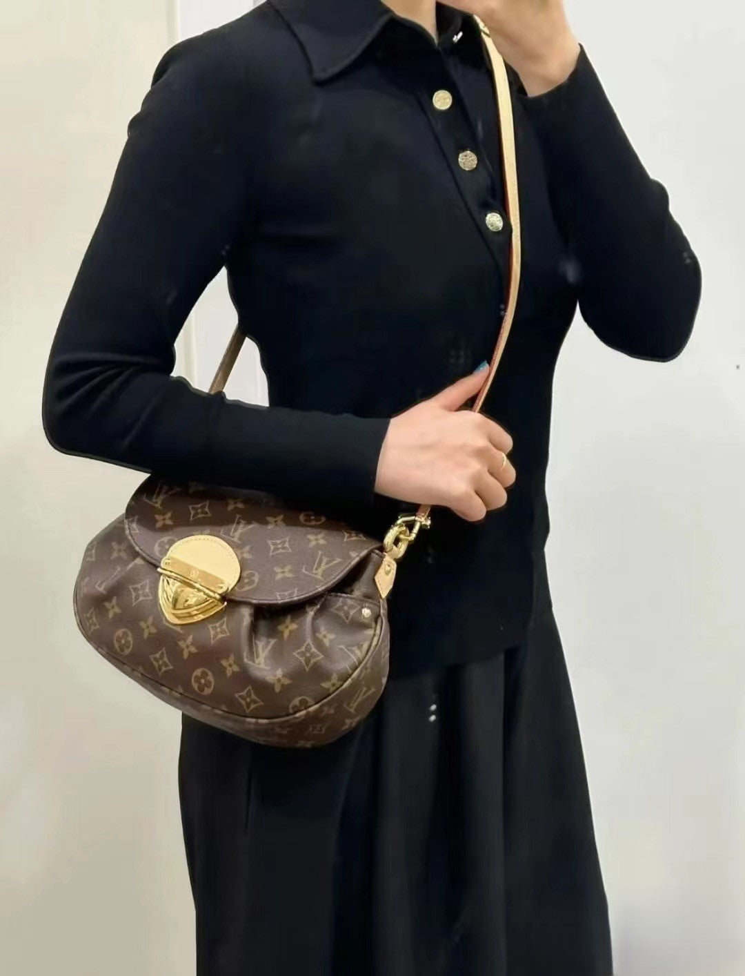 Vintage Print Gold-Lock Flap Saddle Bag