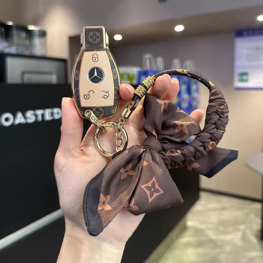 Vintage Print Bow Car Key Cover Set