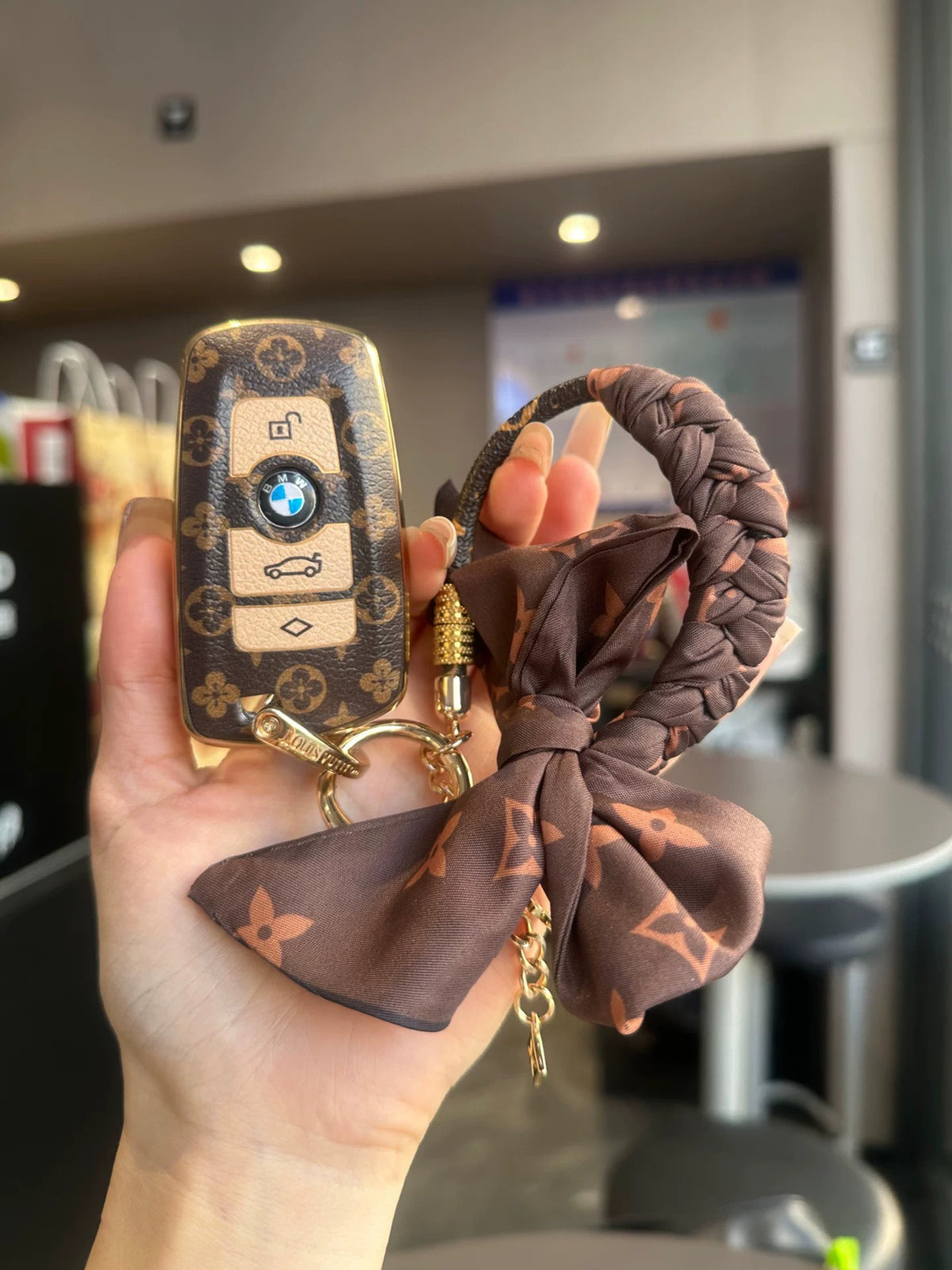 Vintage Print Bow Car Key Cover Set-BMW