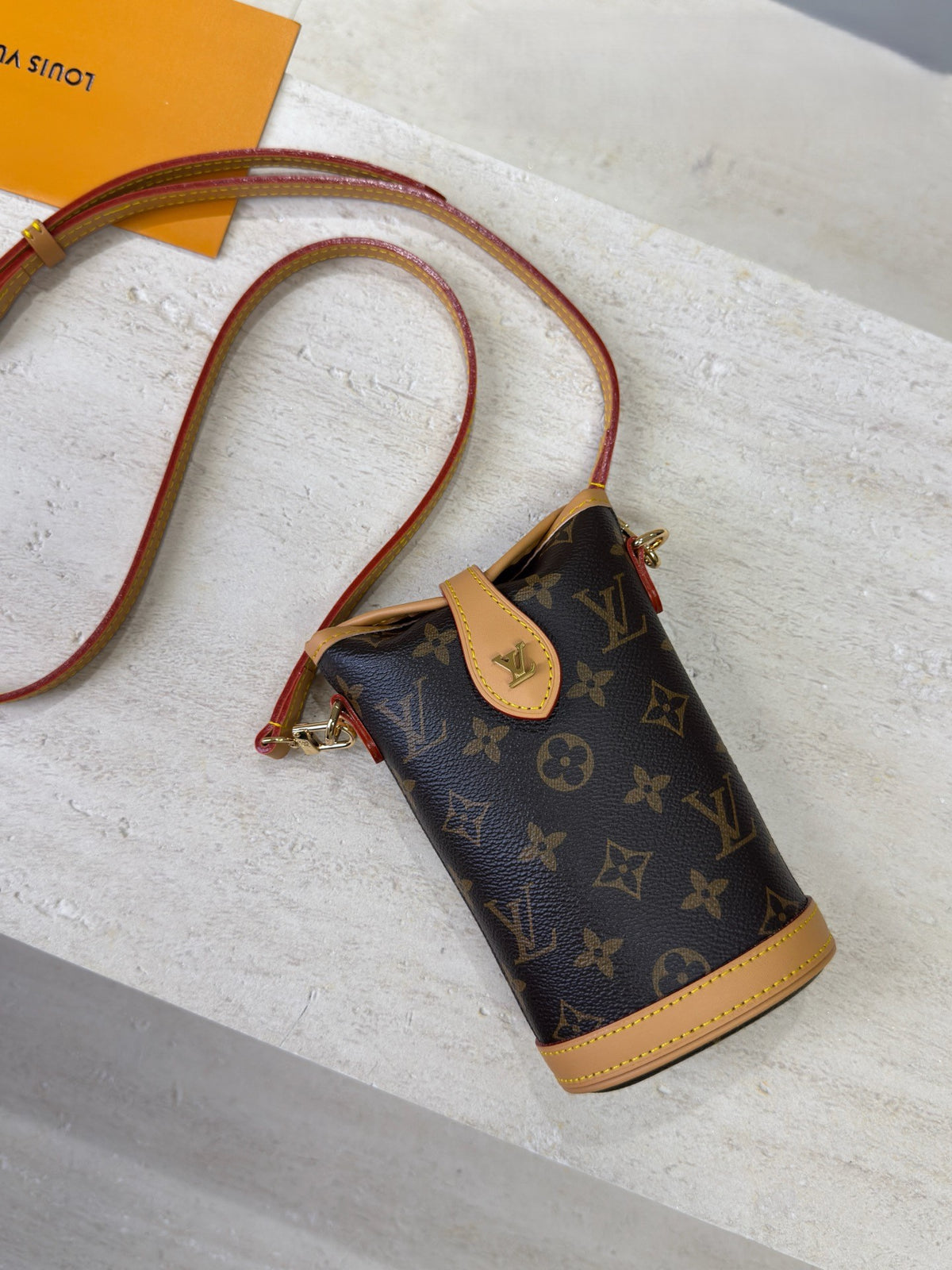 Minimalist Versatile Mini Cylinder Crossbody Bag