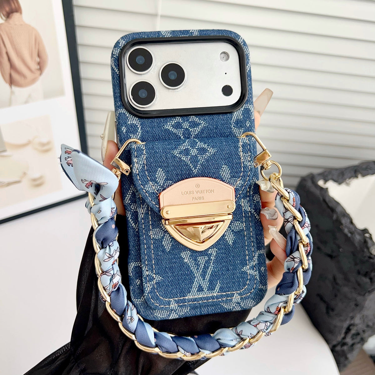 Kart Cebi & Çıkarılabilir Askılı Lüks Çapraz Gövdeli iPhone Kılıfı