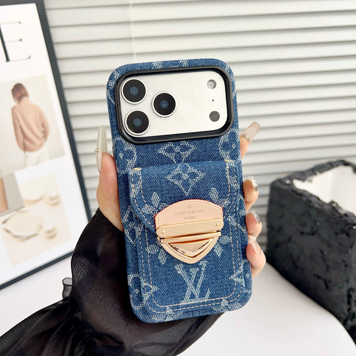 حافظة iPhone فاخرة كروس مع جيب للبطاقة  &  حزام قابل للفصل
