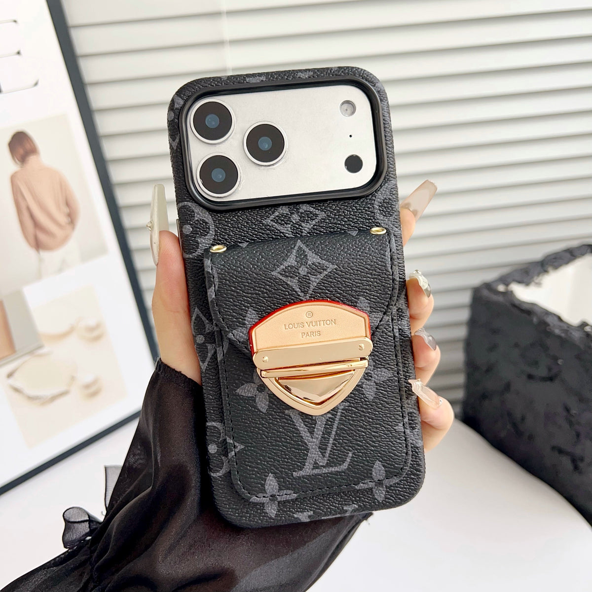 Kart Cebi & Çıkarılabilir Askılı Lüks Çapraz Gövdeli iPhone Kılıfı