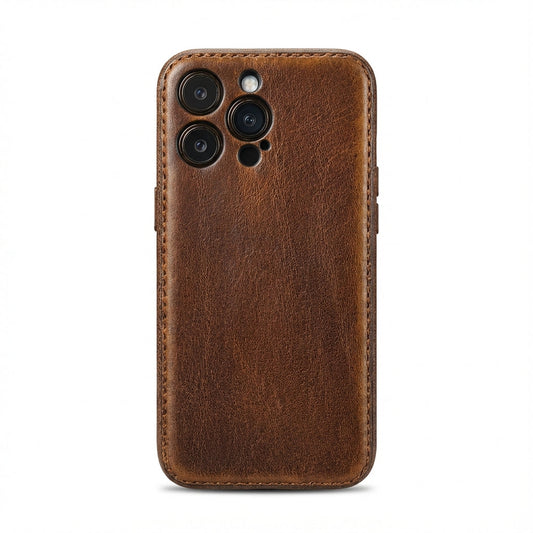 Handgefertigte iPhone-Hülle aus pflanzlich gegerbtem Leder von Kakavy – Vintage Patina Edition