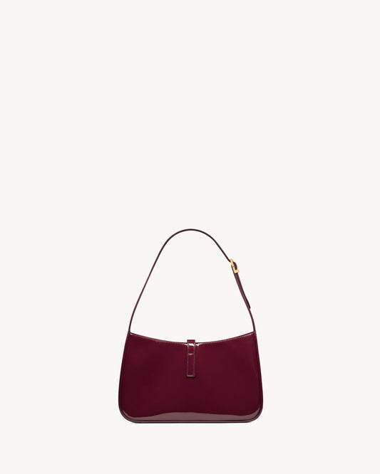 Saint Laurent Le 5 agus 7 Hobo Leathar Paitinne – Elegance Burgúine