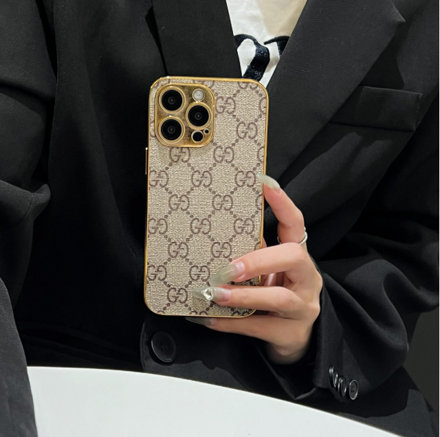 Luksus klassisk monogram iPhone-etui med galvaniserede guldkanter