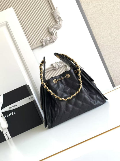 Small Handbag Grained Calfskin & Gold-Tone Metal Bag