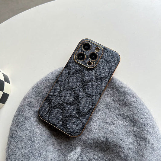 Custodia classica per iPhone in pelle nera -QBK240513
