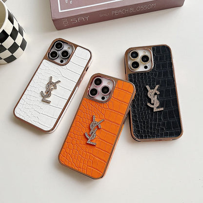 حافظة iPhone من الجلد بلون ذهبي وردي