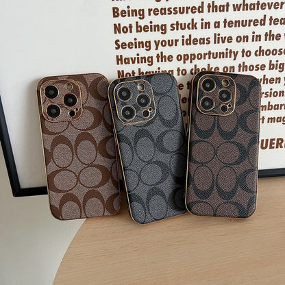 Custodia classica per iPhone in pelle