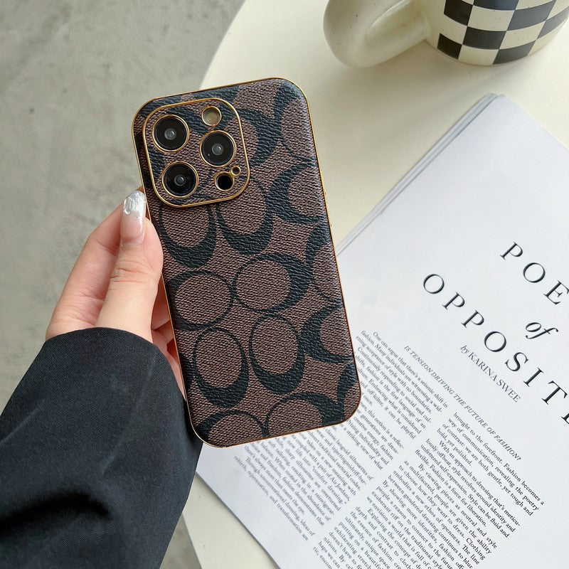 Custodia classica per iPhone in pelle