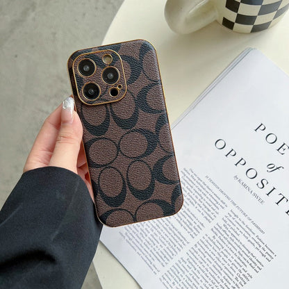 Custodia classica per iPhone in pelle