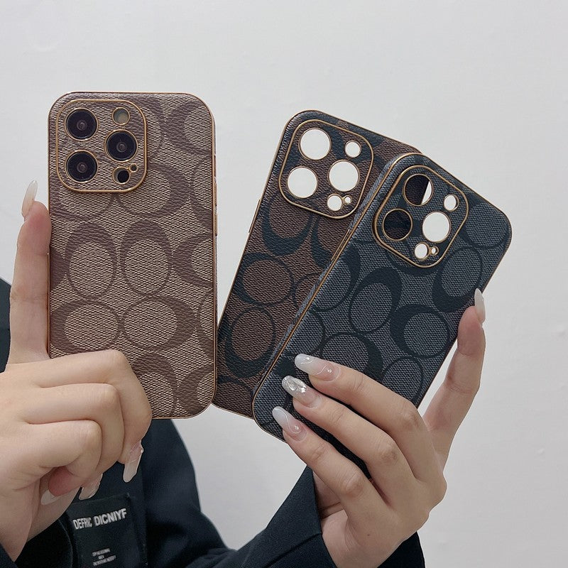 Custodia classica per iPhone in pelle