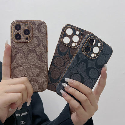 Custodia classica per iPhone in pelle