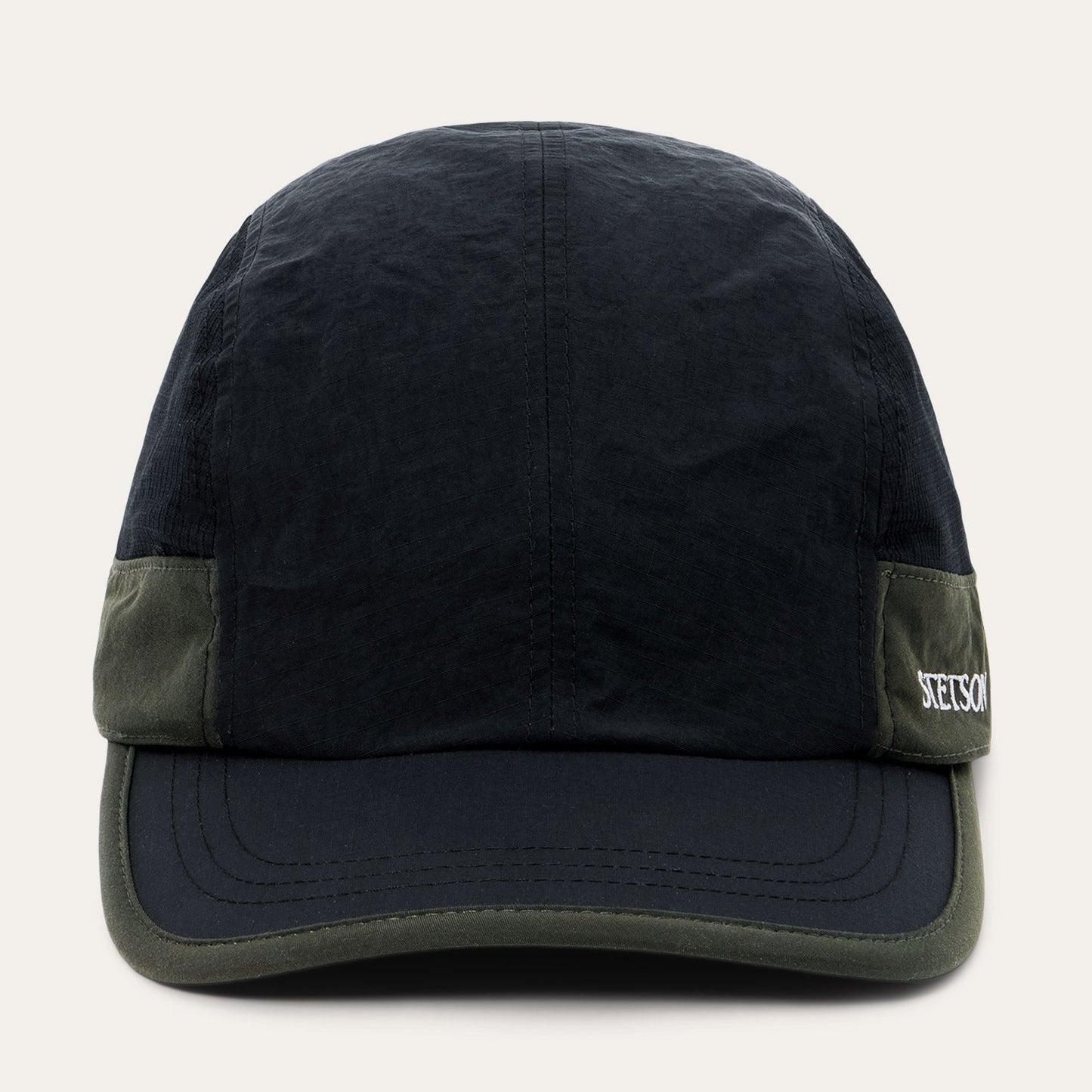 Casquette pare-soleil avec rabat pour le cou
