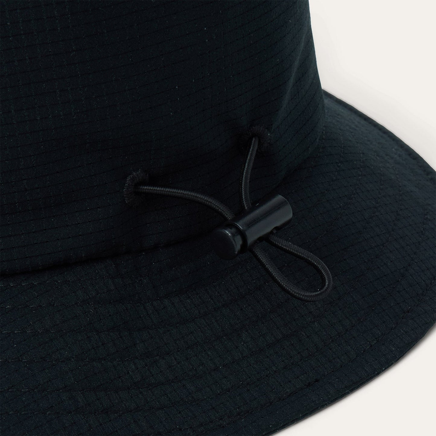 Chapeau bob à pois cool