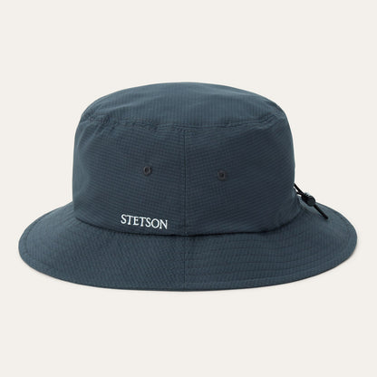 Chapeau bob à pois cool