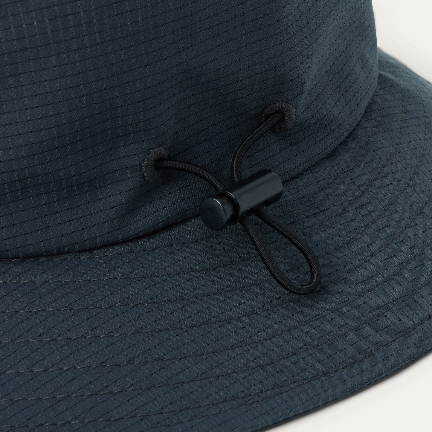 Chapeau bob à pois cool