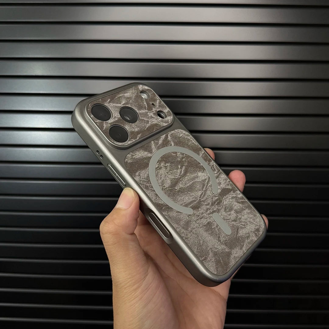 Coque pour iPhone en cuir de qualité supérieure, compatible MagSafe, avec finition texturée neige