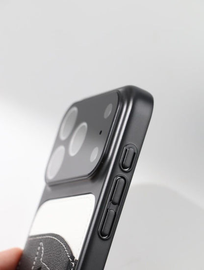 حافظة iPhone الجديدة ذات الفتحة الجلدية الفاخرة لعام 2026 - إصدار محدود لعام الحصان
